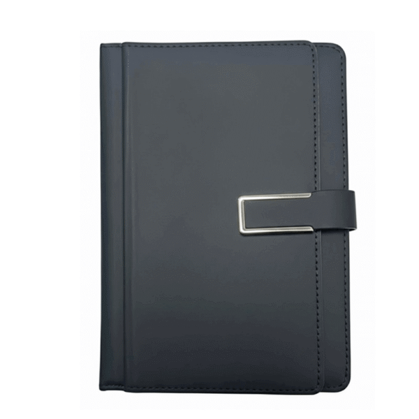 Carnet élégant en simili cuir avec fermoir métal